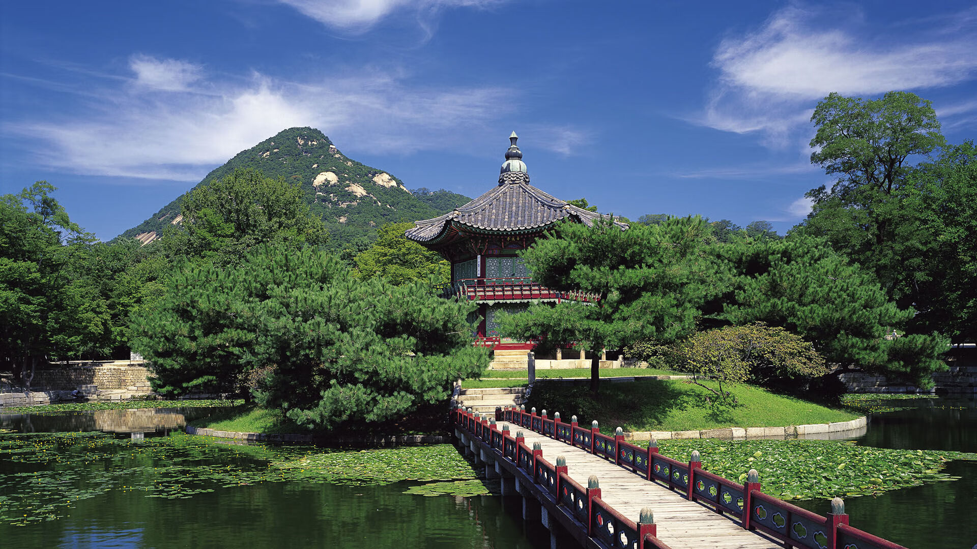 爱游戏在线-2026世界杯，克罗地亚强势晋级巴拉圭，富安健洋接管比赛闪耀赛场